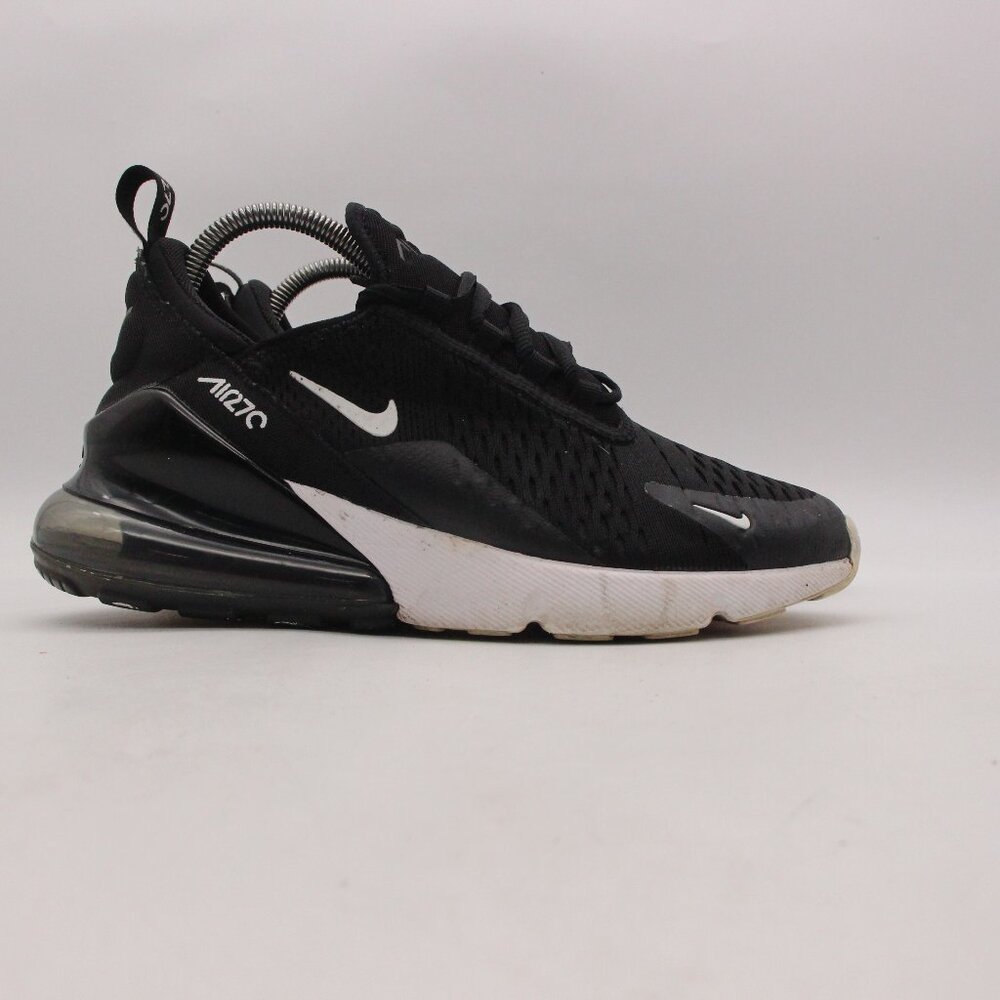 Nike Air Max 270 (GS) Youth 7  Womens 8.5 Black/White Athletic Shoes 943345-001
